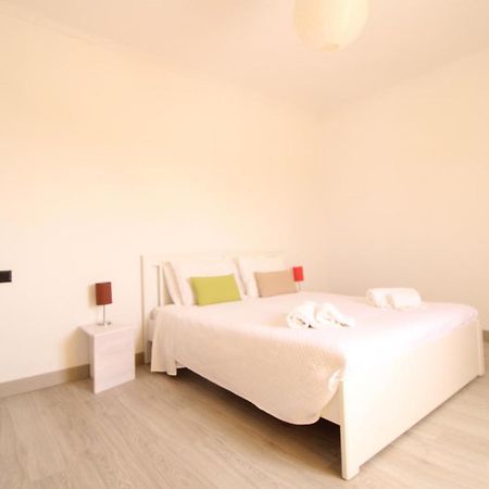 White Bride Fz Guest House Fuzeta Bagian luar foto