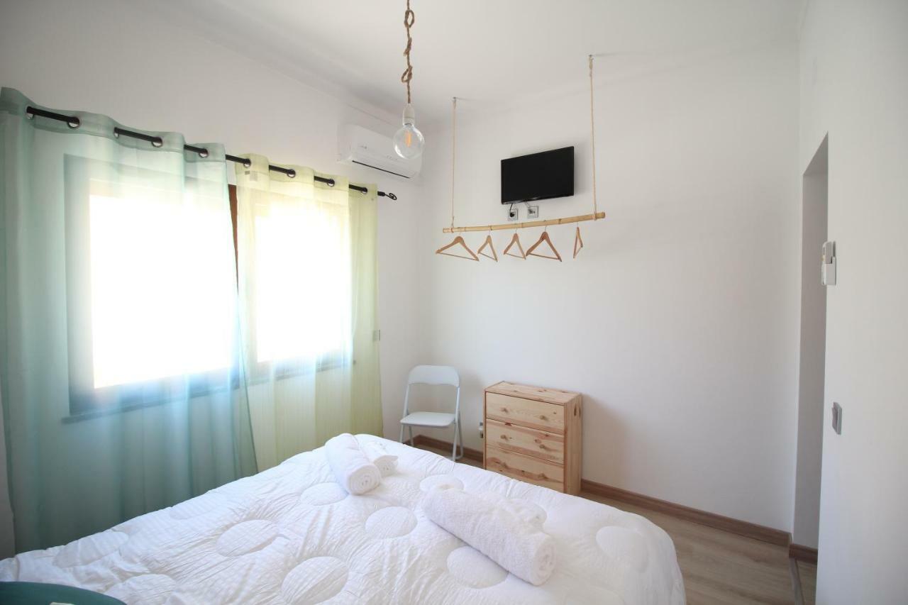 White Bride Fz Guest House Fuzeta Bagian luar foto