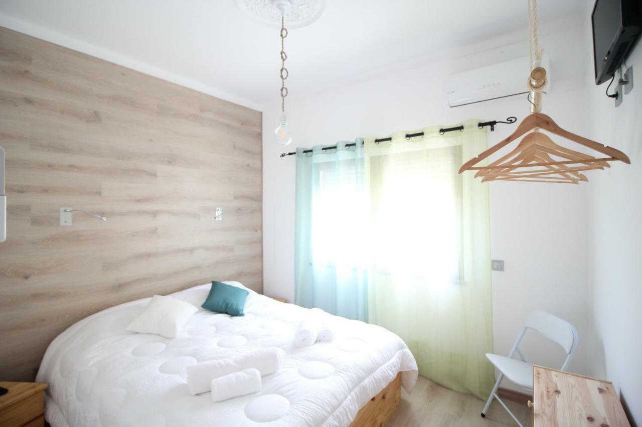 White Bride Fz Guest House Fuzeta Bagian luar foto