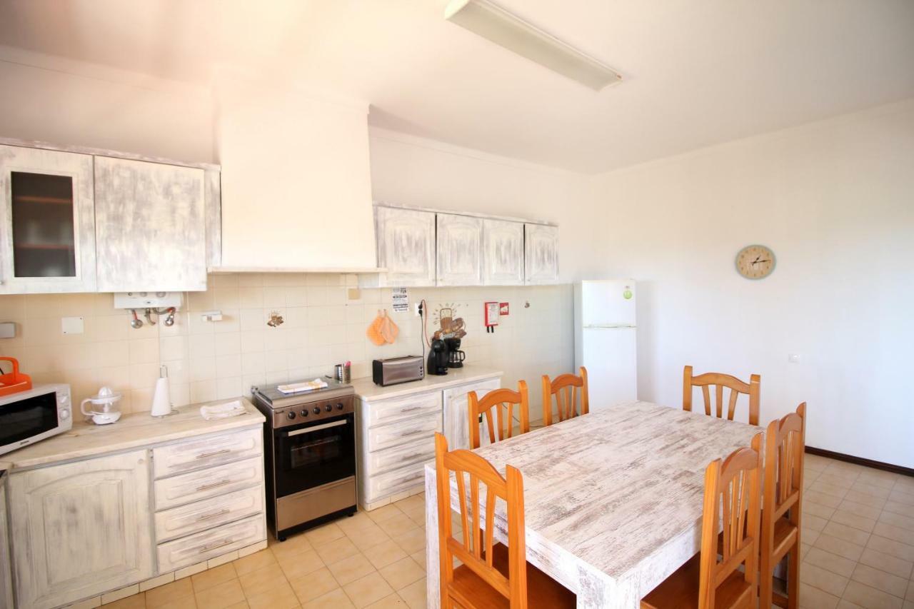 White Bride Fz Guest House Fuzeta Bagian luar foto